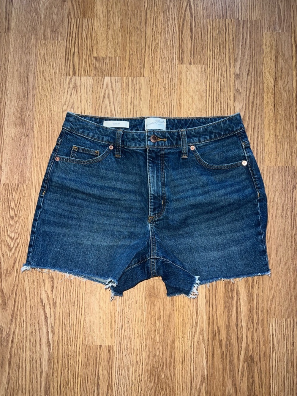 Universal Thread Jean Shorts